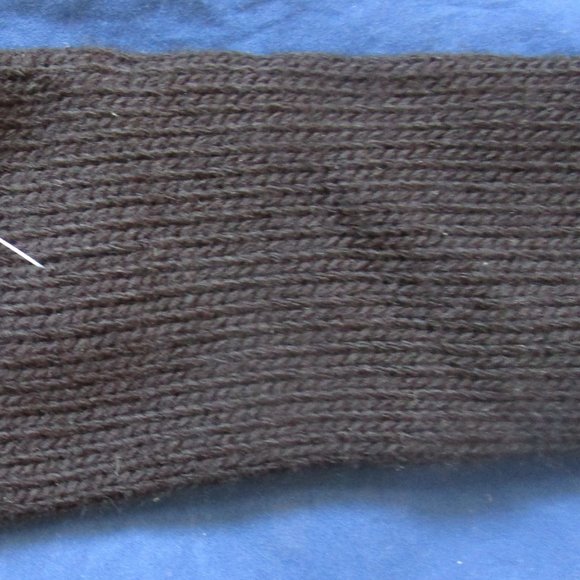 WOMEN'S KENNETH COLE FINGERLESS GLOVES-NEW-BLACK-14" w/STONE DECORATIVE DESIGN - Picture 3 of 5